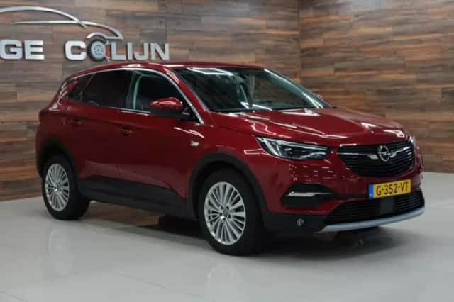 Opel Grandland (2019) thumbnail 4