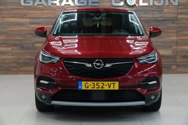 Opel Grandland (2019) thumbnail 5