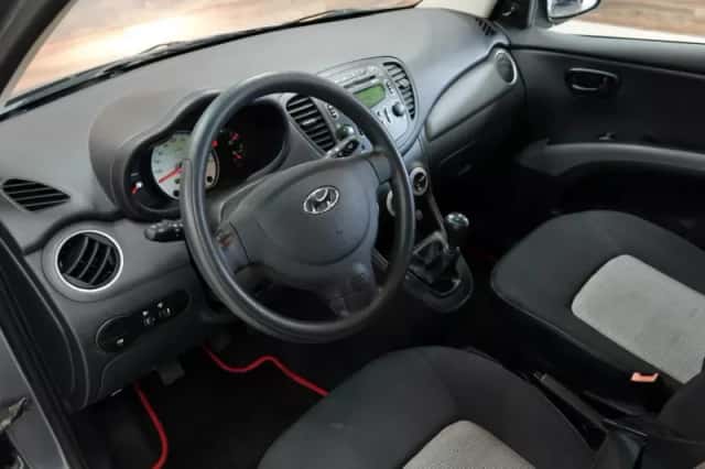 Hyundai i10 (2009) thumbnail 4
