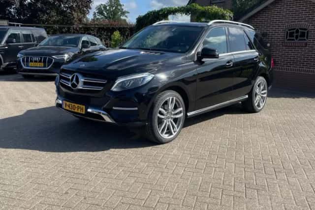 Mercedes-Benz GLE-Klasse (2017) thumbnail 2