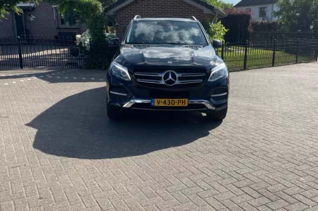 Mercedes-Benz GLE-Klasse (2017) thumbnail 3