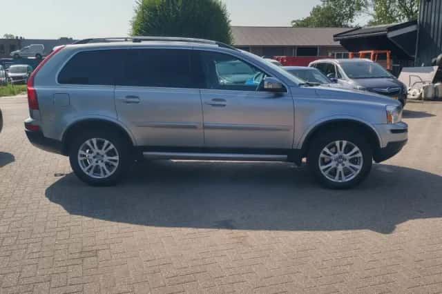 Volvo XC90 (2007) thumbnail 6