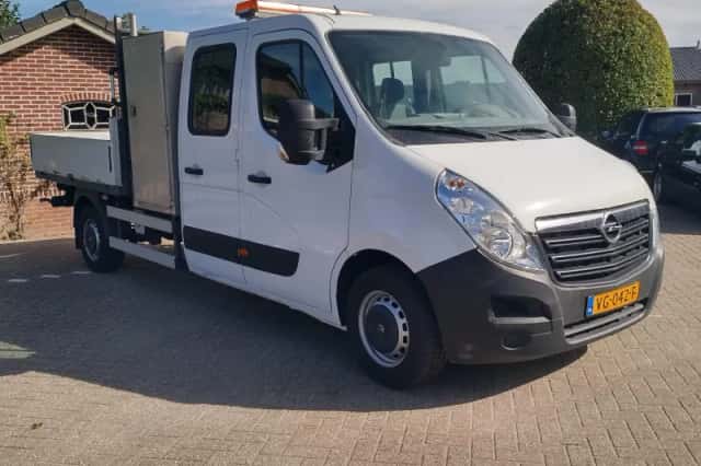 Opel Movano (2013) thumbnail 1
