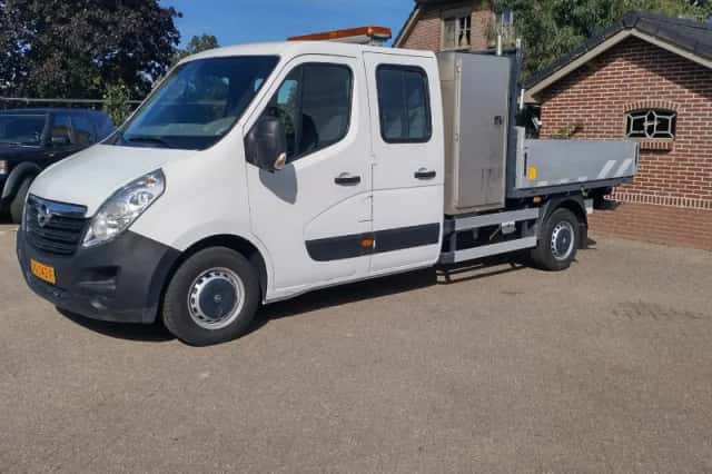 Opel Movano (2013) thumbnail 3