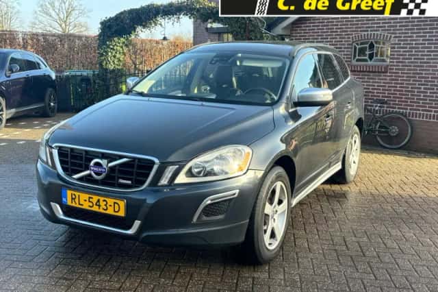 Volvo XC60 (2010) thumbnail 1