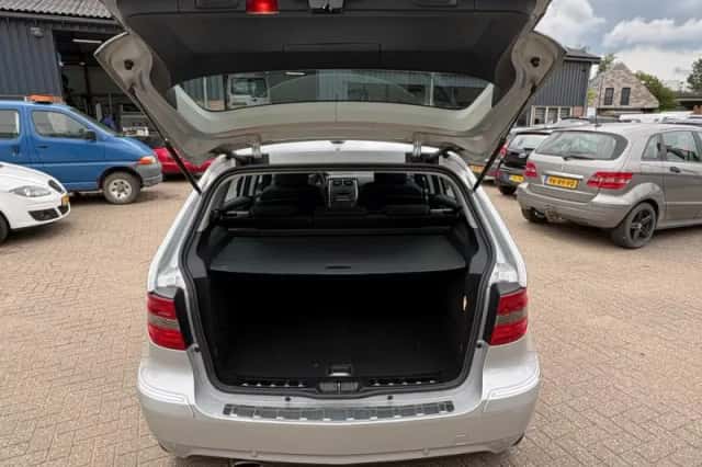 Mercedes-Benz B-Klasse (2011) thumbnail 5