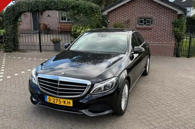 Mercedes-Benz C-Klasse (2017) thumbnail 1