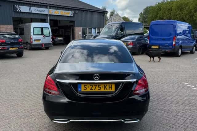 Mercedes-Benz C-Klasse (2017) thumbnail 4
