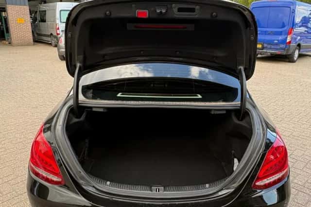 Mercedes-Benz C-Klasse (2017) thumbnail 5