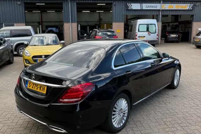 Mercedes-Benz C-Klasse (2017) thumbnail 6
