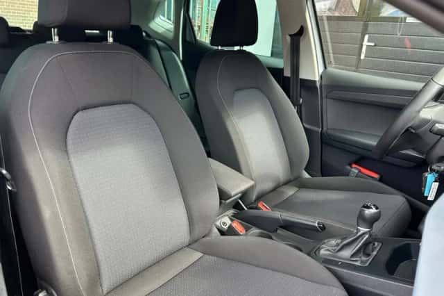 SEAT Ibiza (2023) thumbnail 5