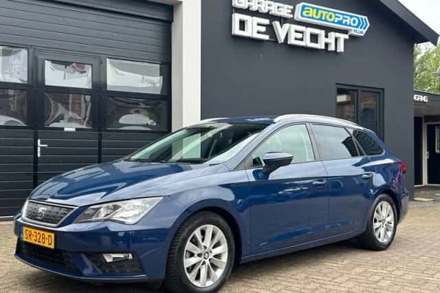 SEAT Leon (2018) thumbnail 1