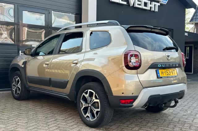 Dacia Duster (2020) thumbnail 4