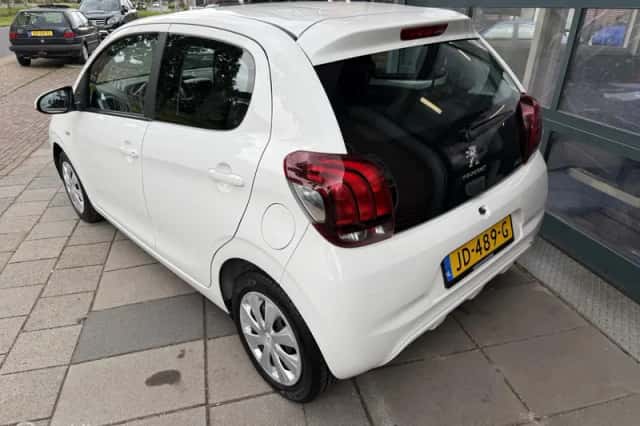 Peugeot 108 (2016) thumbnail 3
