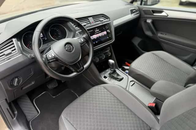 Volkswagen Tiguan (2017) thumbnail 6