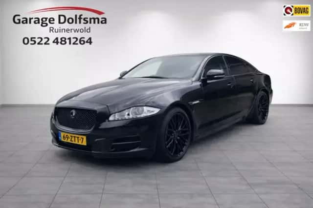 Jaguar XJ (2013) thumbnail 1