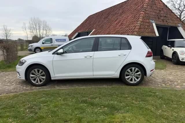 Volkswagen Golf (2019) thumbnail 3