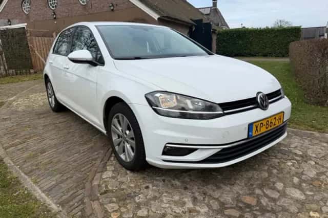 Volkswagen Golf (2019) thumbnail 6