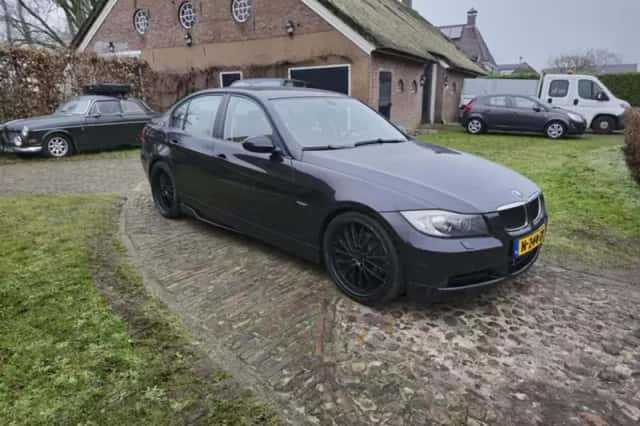 BMW 3-Serie (2007) thumbnail 4