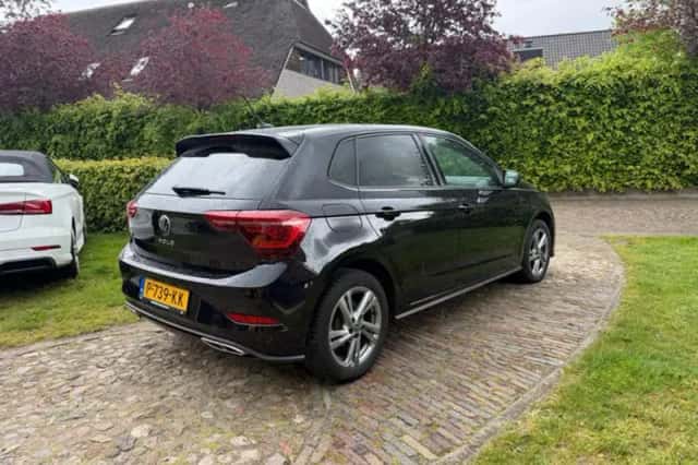 Volkswagen Polo (2022) thumbnail 6