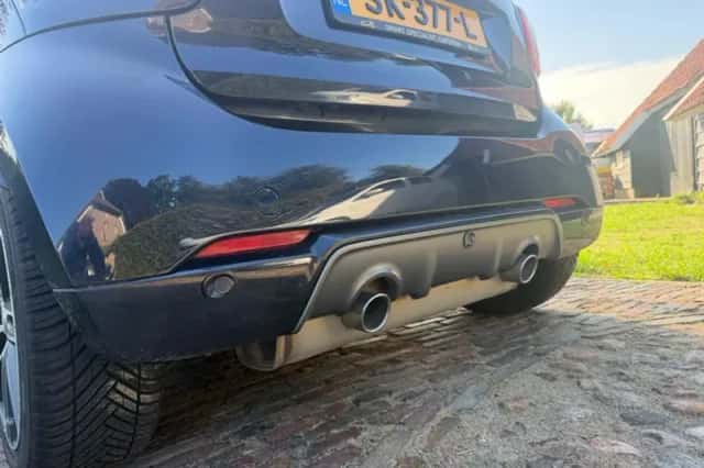 Smart ForTwo (2018) thumbnail 4