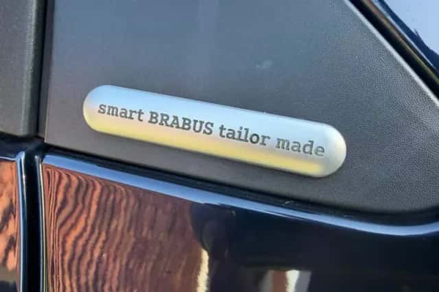 Smart ForTwo (2018) thumbnail 6