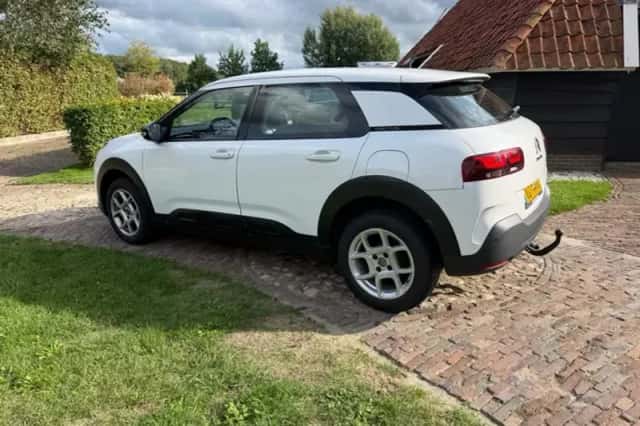Citroën C4 Cactus (2018) thumbnail 3