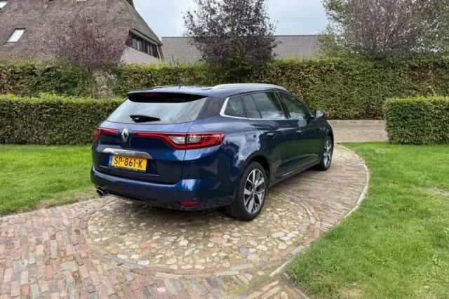 Renault Mégane (2018) thumbnail 5