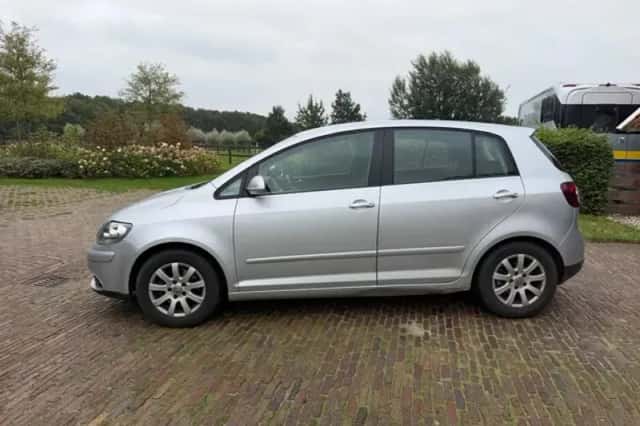 Volkswagen Golf Plus (2008) thumbnail 2