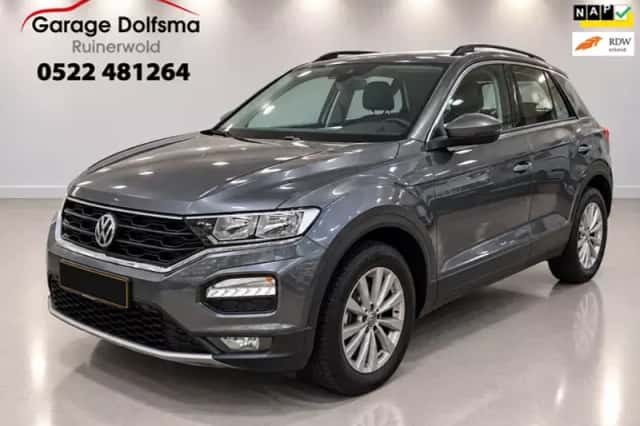 Volkswagen T-Roc (2019) thumbnail 1