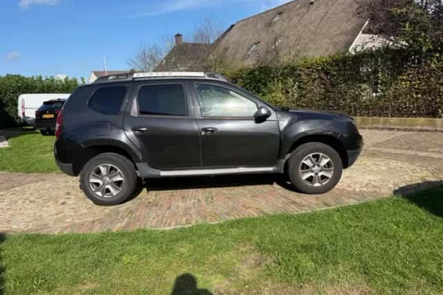 Dacia Duster (2016) thumbnail 6