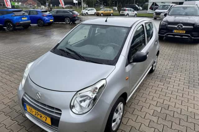 Suzuki Alto (2009) thumbnail 6