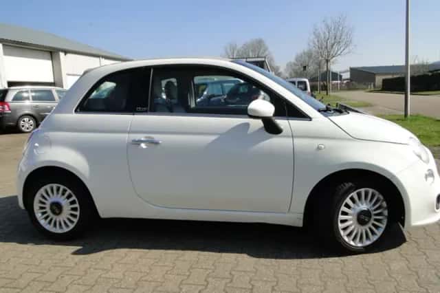Fiat 500 (2012) thumbnail 4