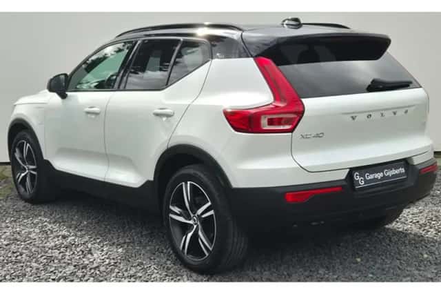 Volvo XC40 (2021) thumbnail 3