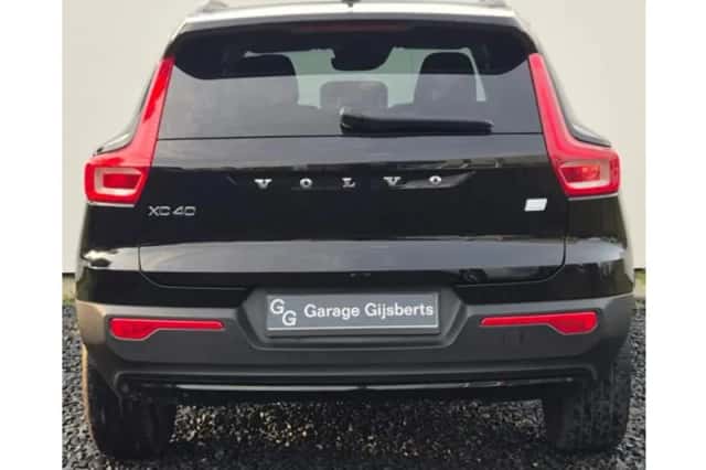 Volvo XC40 (2021) thumbnail 4