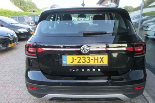 Volkswagen T-Cross (2020) thumbnail 5