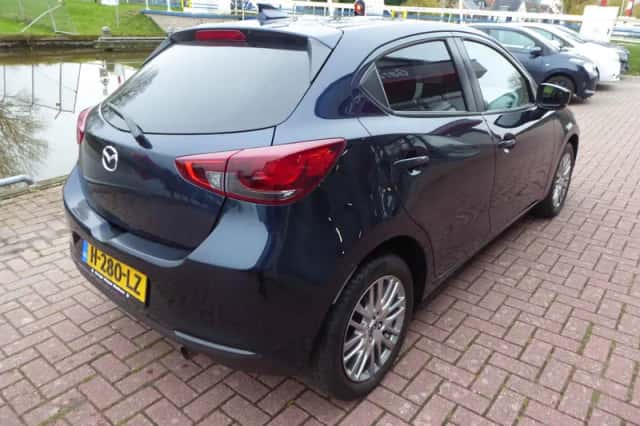 Mazda 2 (2020) thumbnail 3