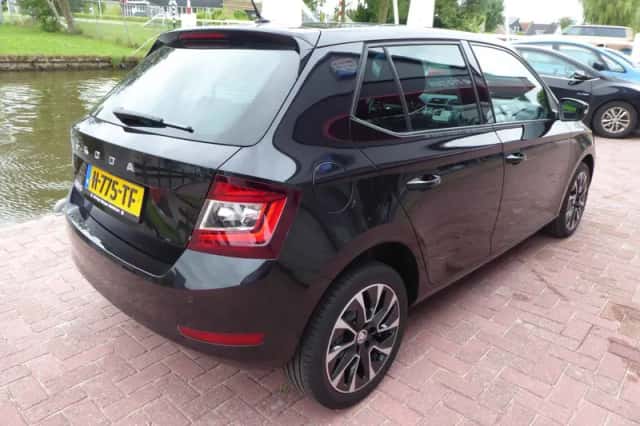Škoda Fabia (2020) thumbnail 3