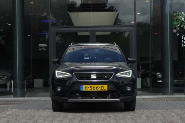 SEAT Arona (2019) thumbnail 1