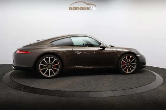 Porsche 911 (2012) thumbnail 6