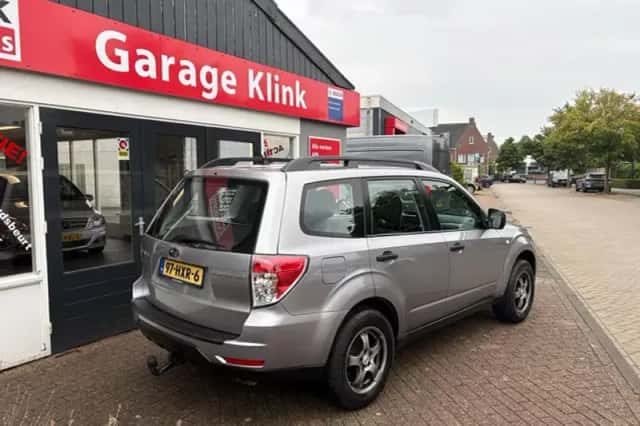 Subaru Forester (2009) thumbnail 4