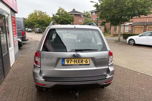 Subaru Forester (2009) thumbnail 5