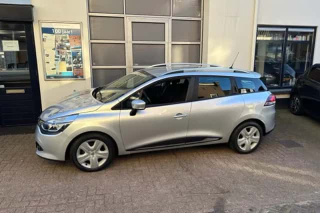 Renault Clio (2014) thumbnail 3