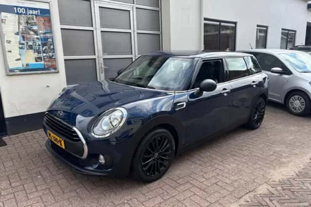 MINI Clubman (2017) thumbnail 2