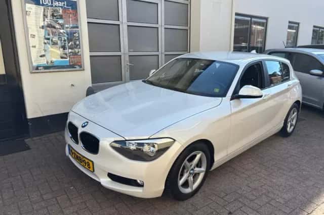 BMW 1-Serie (2015) thumbnail 2