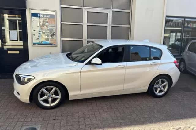 BMW 1-Serie (2015) thumbnail 3