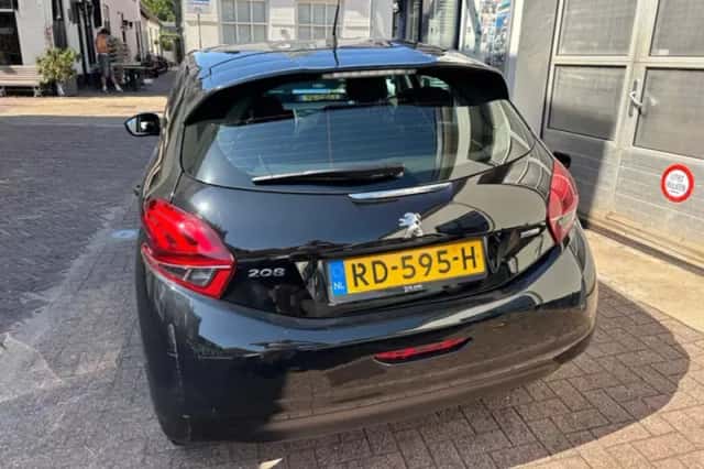 Peugeot 208 (2017) thumbnail 5
