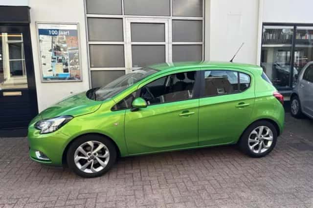 Opel Corsa (2015) thumbnail 3