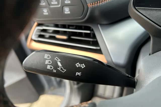 CUPRA Born (2022) thumbnail 5