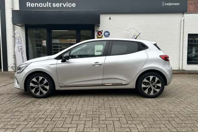Renault Clio (2022) thumbnail 4